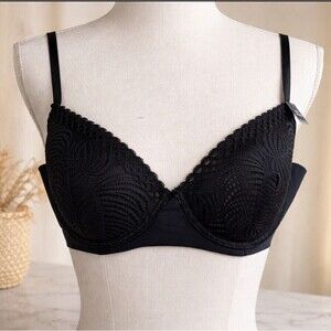 NWT Nautica Intimates Womens Bra Size 38C Black Lace Underwire Adjustable Straps